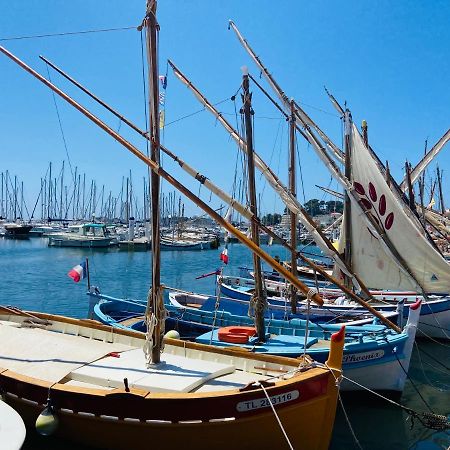 Bandol Roc Beach Vue Mer Grand T3 Face A La Plage Avec Parking Экстерьер фото